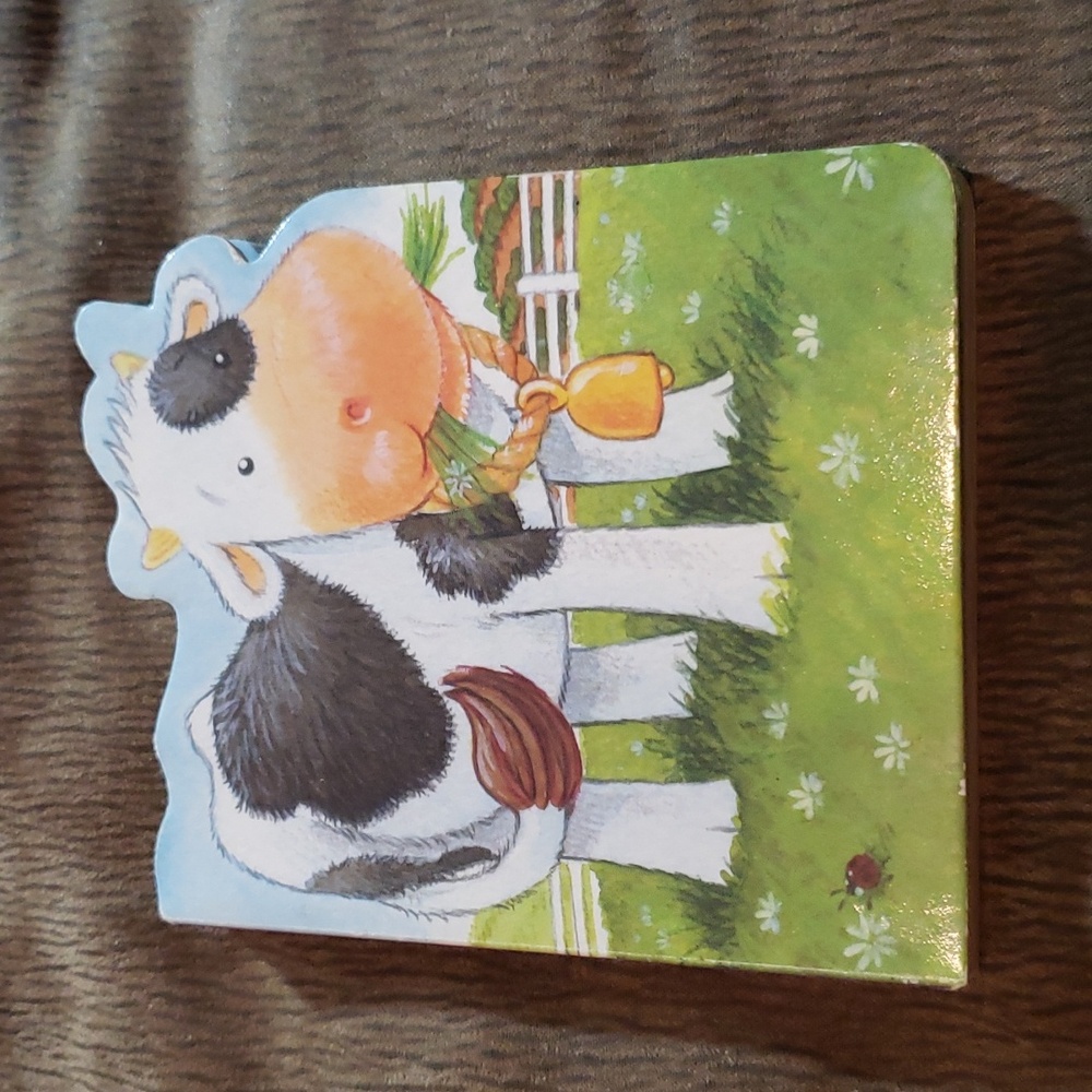 Baby cow story children Boardbook